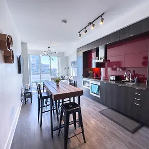  Apartment Luxurious 2 Beds Near Cn Tower Scotia Arena Rogers Centre & Free Parking